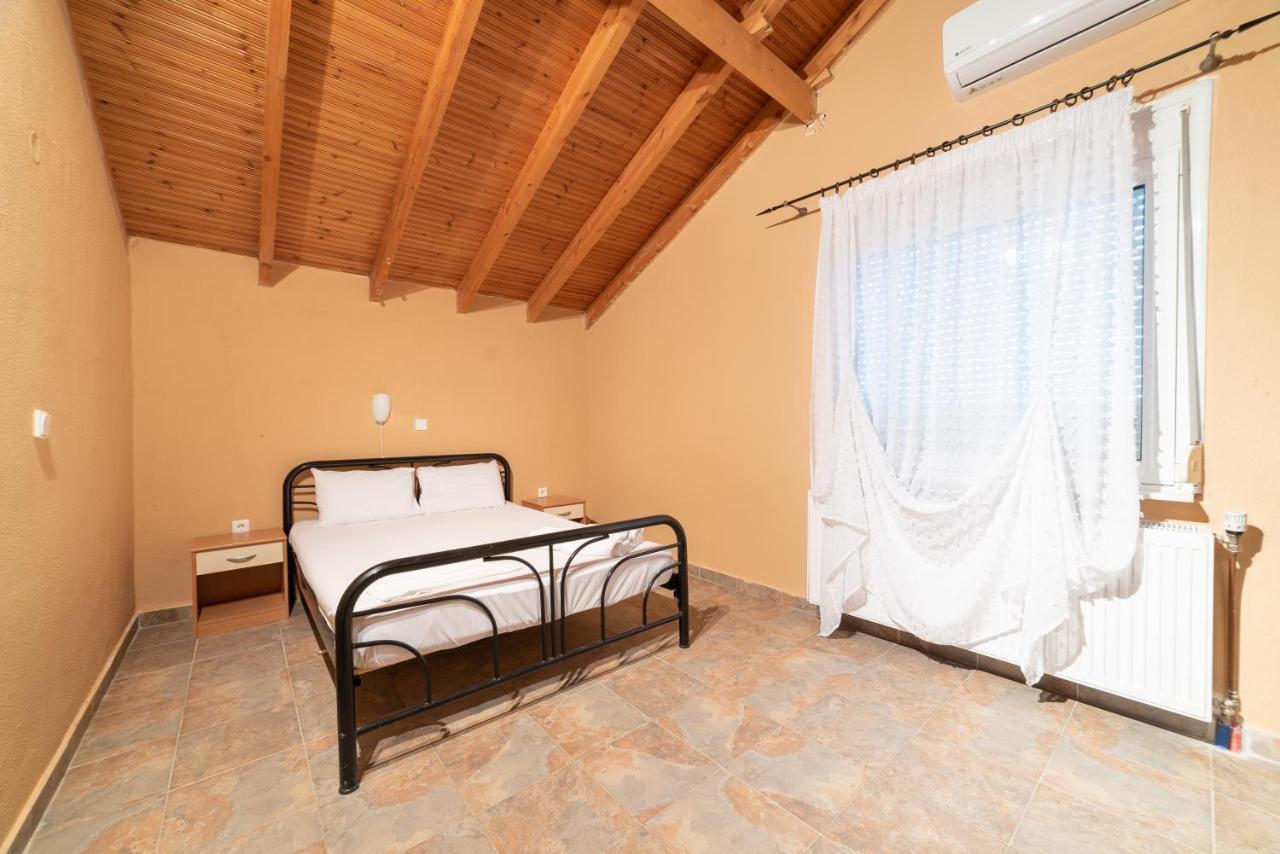 Maison Agistro Hotel Ángistron Екстериор снимка